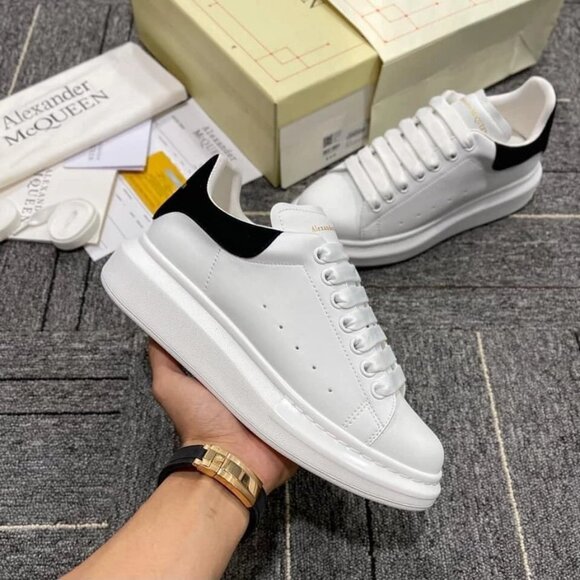 ALEXANDER MCQUEEN Sneaker Unisex White And Black - Picture 1 of 7